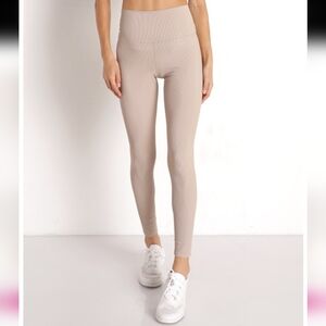 Beach Riot Ayla Legging Taupe Rib